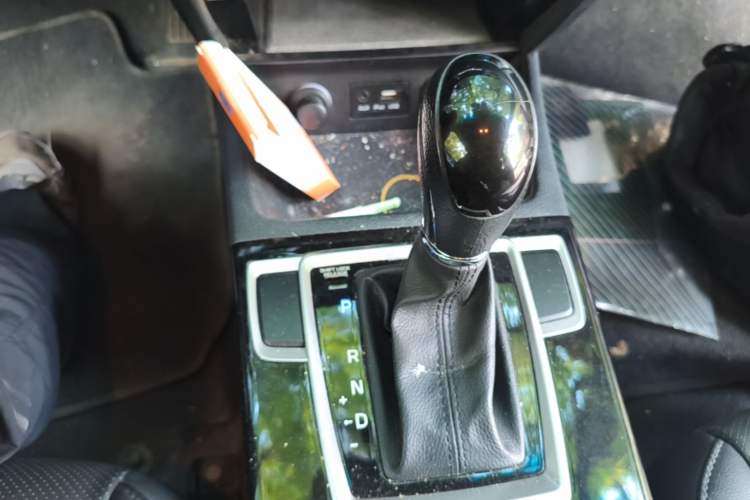 Used Hyundai Mistra 2014 1.8L Automatic Smart GLS Gear Lever