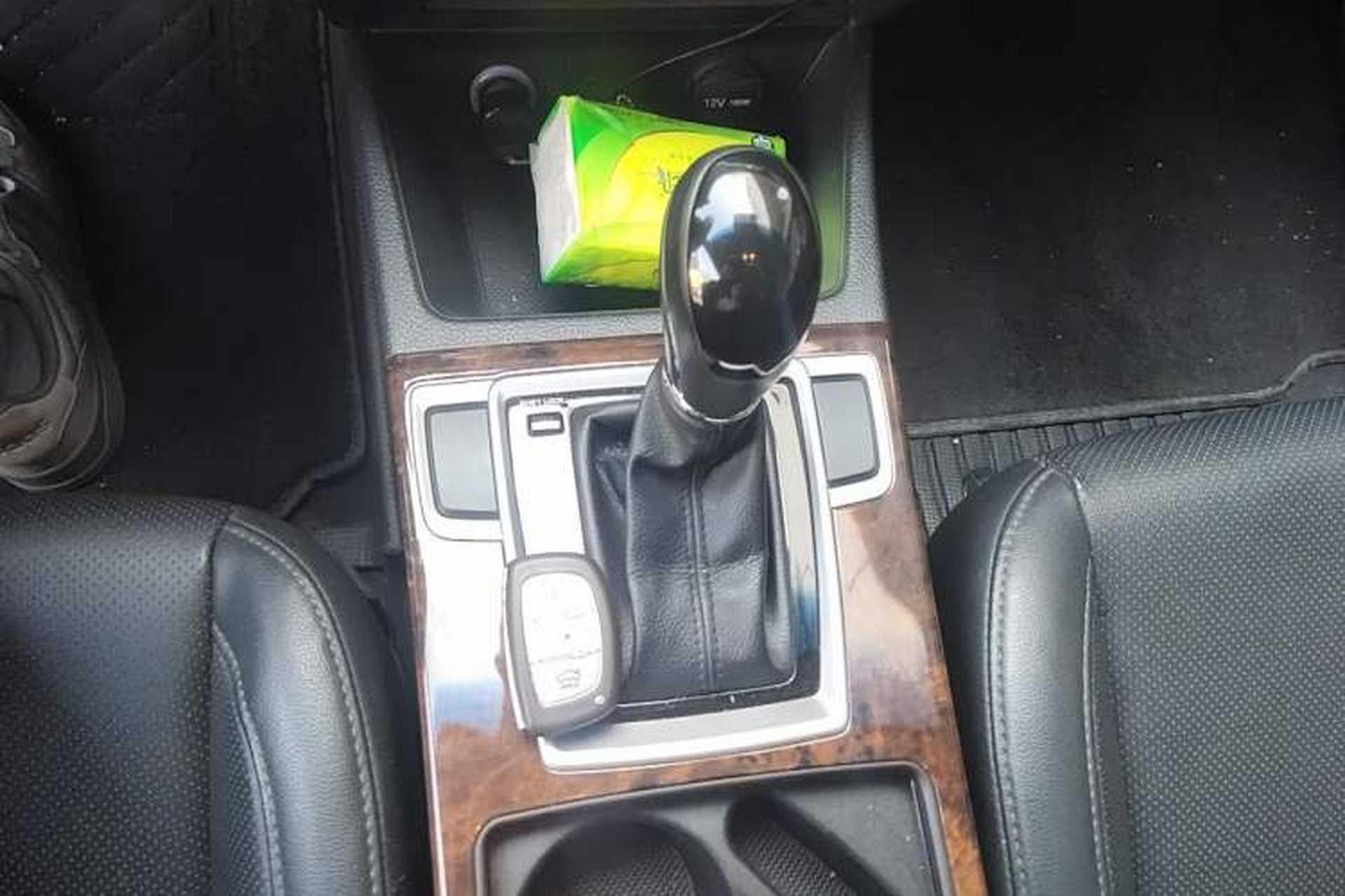 Used Hyundai Mistra 2014 1.8L Automatic Deluxe DLX Model Gear Lever
