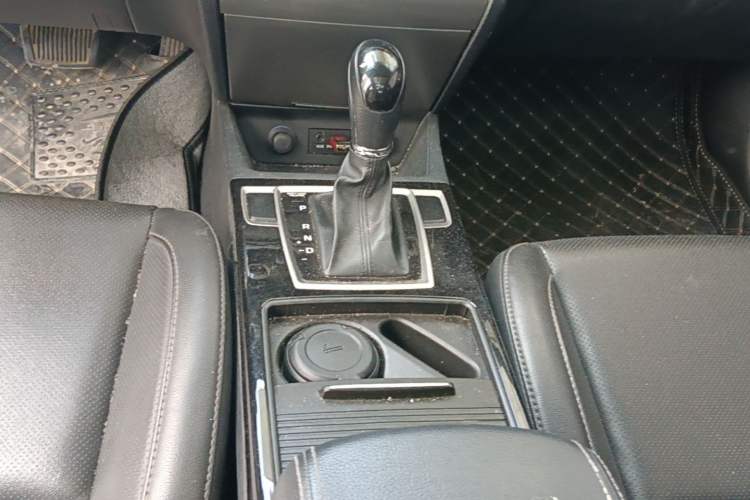 Used Hyundai Mistra 2014 1.8L Automatic Smart GLS Gear Lever