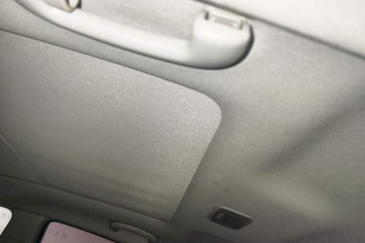 Used Hyundai Mistra 2014 1.8L Automatic Smart GLS Headliner
