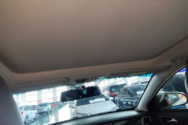 Used Hyundai Mistra 2014 1.8L Automatic Smart GLS Headliner