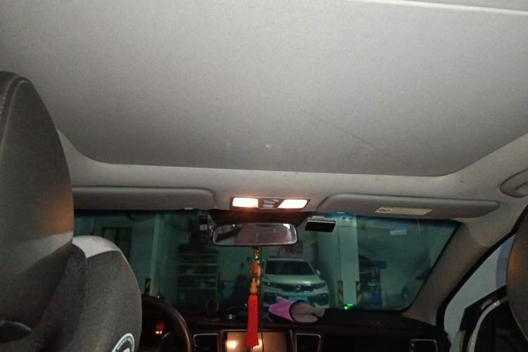 Used Hyundai Mistra 2014 1.8L Automatic Smart GLS Headliner