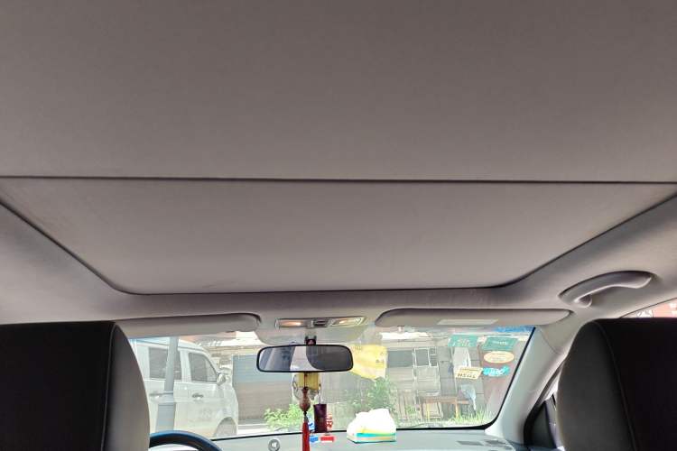 Used Hyundai Mistra 2014 1.8L Automatic Deluxe DLX Model Headliner