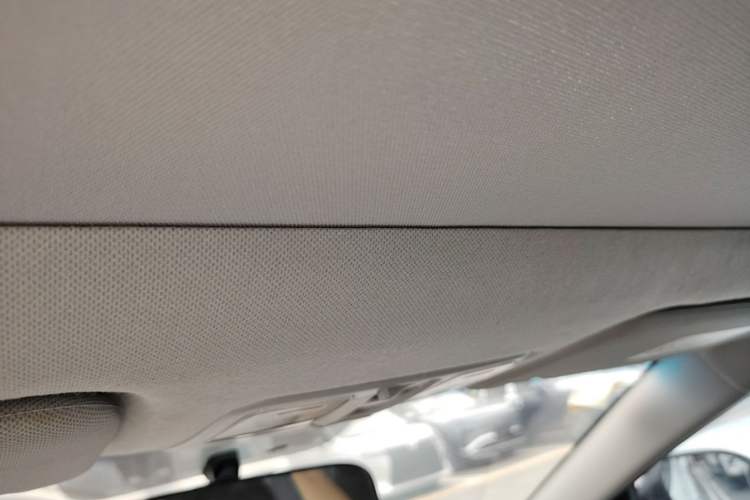 Used Hyundai Mistra 2014 1.8L Automatic Smart GLS Headliner