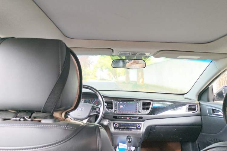 Used Hyundai Mistra 2014 1.8L Automatic Deluxe DLX Model Headliner