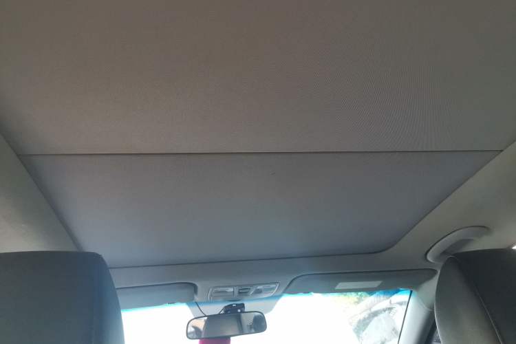 Used Hyundai Mistra 2014 1.8L Automatic Smart GLS Headliner