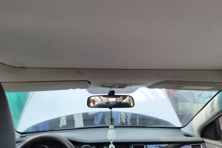 Used Hyundai Mistra 2014 1.8L Automatic Smart GLS Headliner