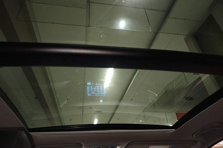 Used Hyundai Mistra 2014 1.8L Automatic Smart GLS Headliner
