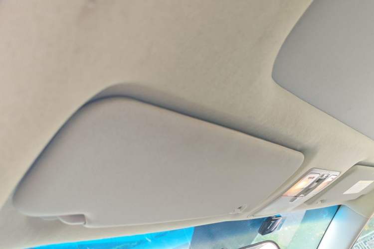 Used Hyundai Mistra 2014 1.8L Automatic Deluxe DLX Model Headliner