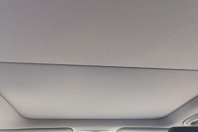 Used Hyundai Mistra 2014 1.8L Automatic Deluxe DLX Model Headliner