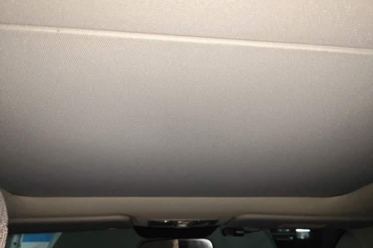 Used Hyundai Mistra 2014 1.8L Automatic Smart GLS Headliner