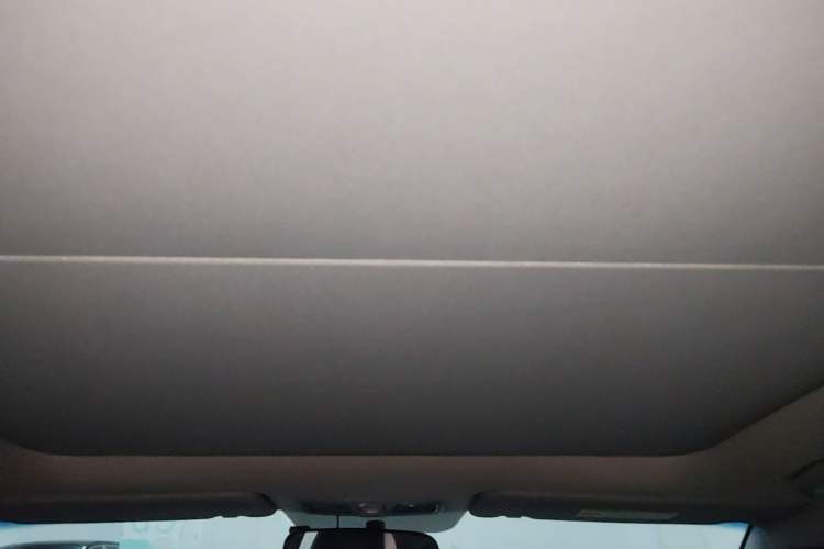 Used Hyundai Mistra 2014 1.8L Automatic Smart GLS Headliner