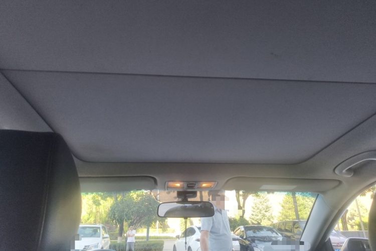 Used Hyundai Mistra 2014 1.8L Automatic Smart GLS Headliner