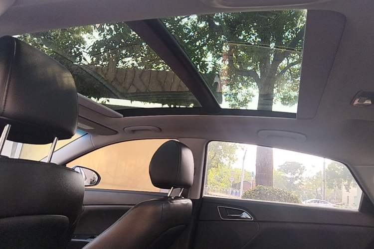 Used Hyundai Mistra 2014 1.8L Automatic Smart GLS Headliner
