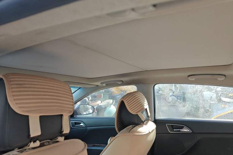 Used Hyundai Mistra 2014 1.8L Automatic Deluxe DLX Model Headliner