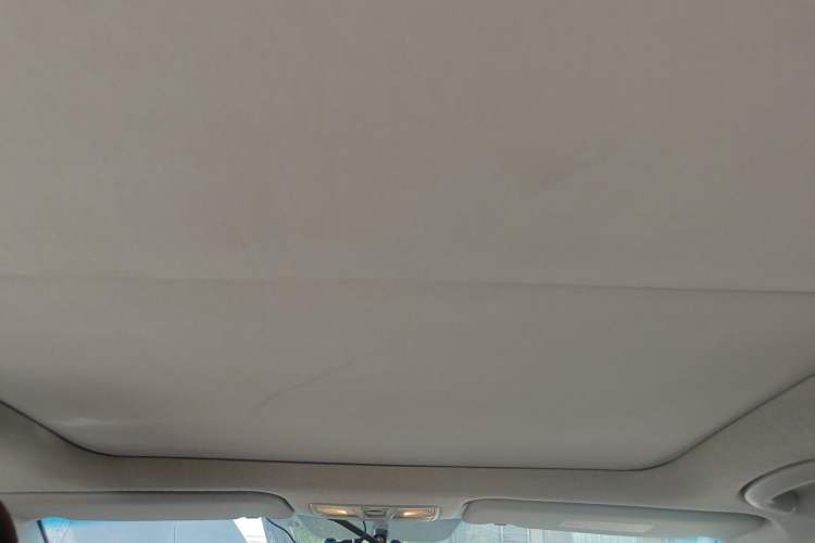 Used Hyundai Mistra 2014 1.8L Automatic Deluxe DLX Model Headliner