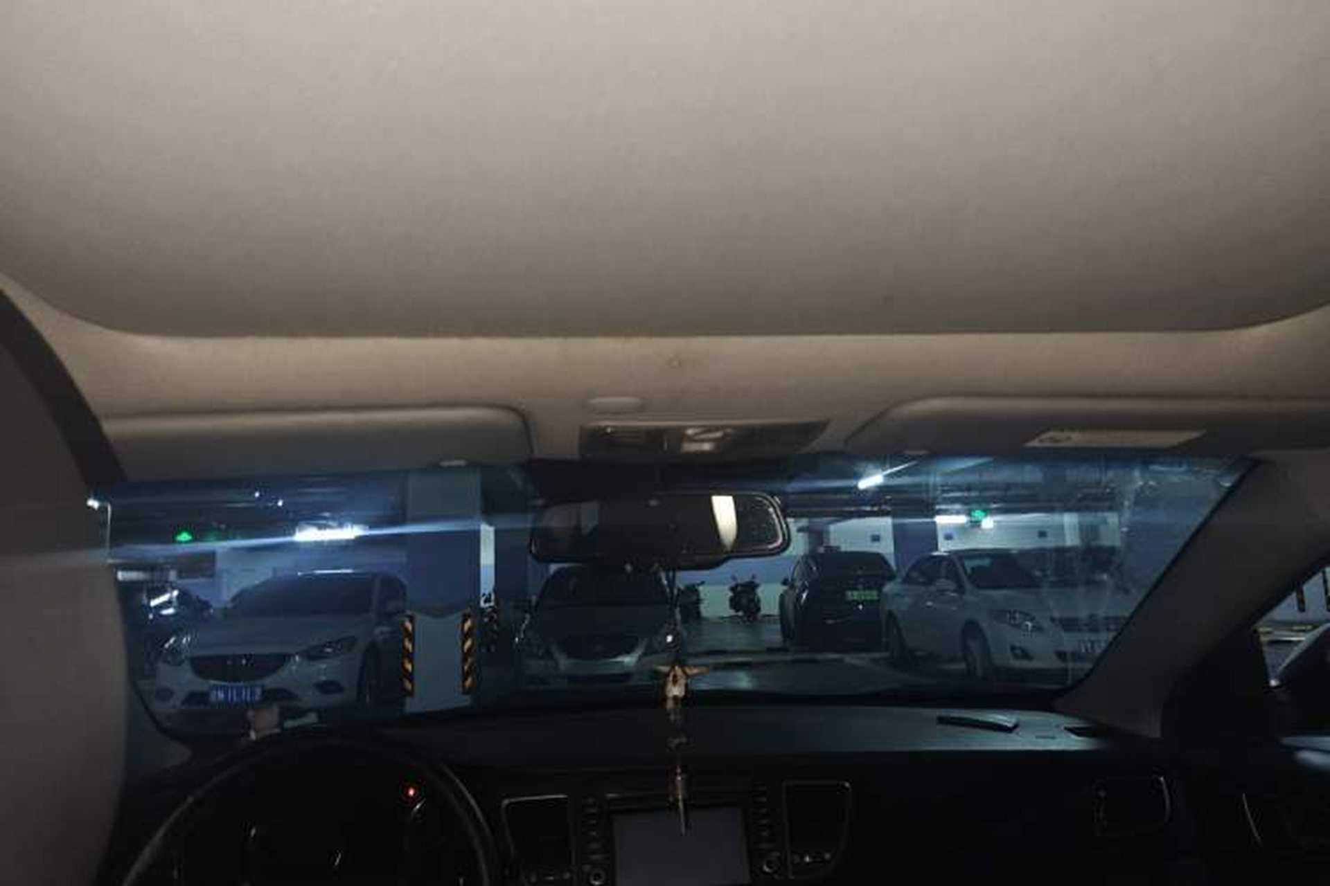 Used Hyundai Mistra 2014 1.8L Automatic Deluxe DLX Model Headliner
