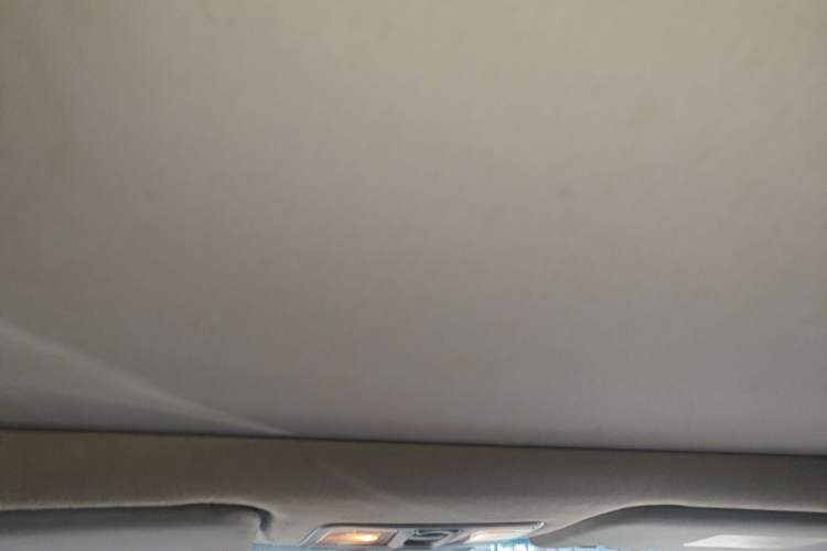 Used Hyundai Mistra 2014 1.8L Automatic Deluxe DLX Model Headliner