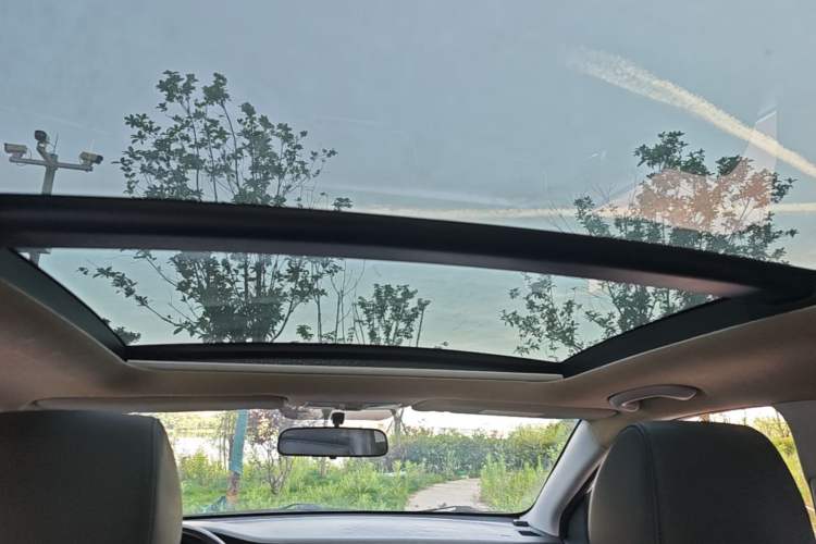Used Hyundai Mistra 2014 1.8L Automatic Smart GLS Headliner
