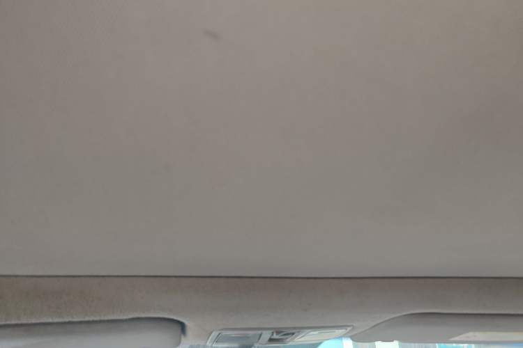 Used Hyundai Mistra 2014 1.8L Automatic Smart GLS Headliner