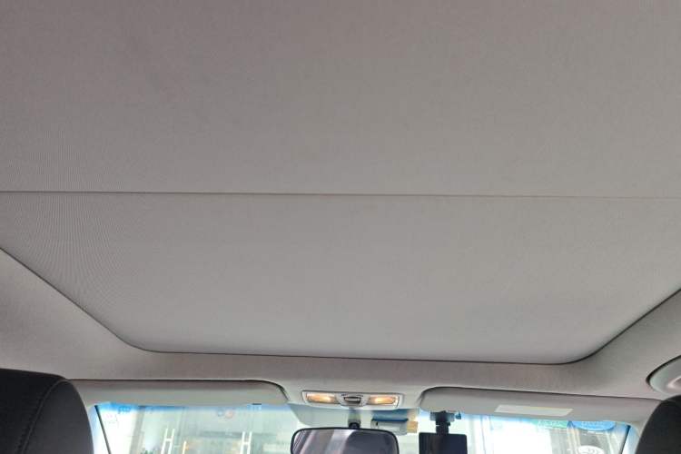 Used Hyundai Mistra 2014 1.8L Automatic Deluxe DLX Model Headliner