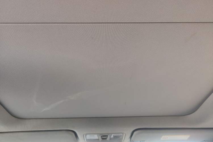 Used Hyundai Mistra 2014 1.8L Automatic Deluxe DLX Model Headliner