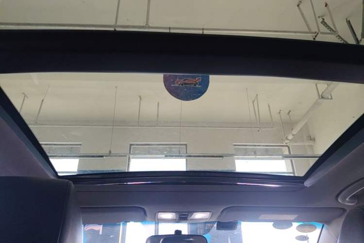 Used Hyundai Mistra 2014 1.8L Automatic Deluxe DLX Model Headliner