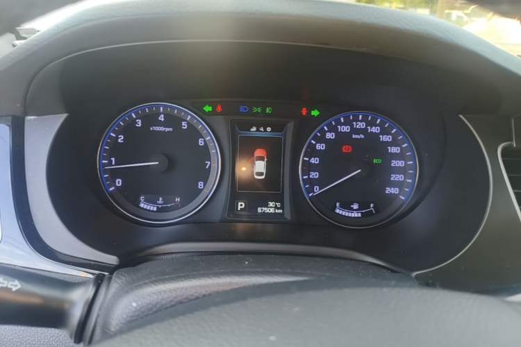 Used Hyundai Mistra 2014 1.8L Automatic Deluxe DLX Model Instrument Cluster