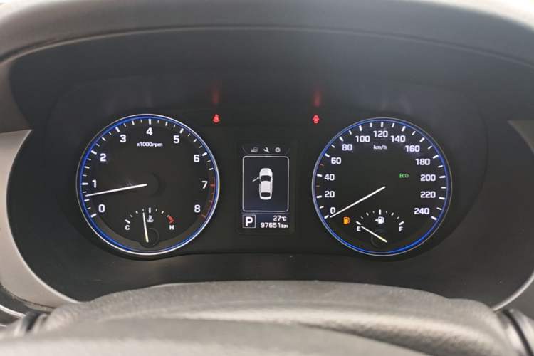 Used Hyundai Mistra 2014 1.8L Automatic Smart GLS Instrument Cluster