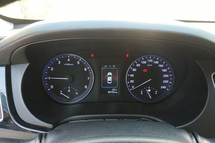 Used Hyundai Mistra 2014 1.8L Manual Comfort GL Model Instrument Cluster