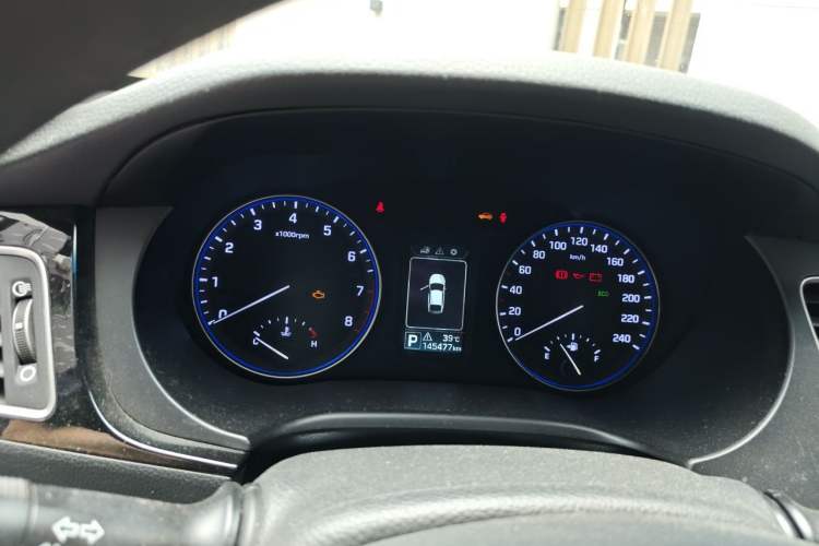 Used Hyundai Mistra 2014 1.8L Automatic Smart GLS Instrument Cluster