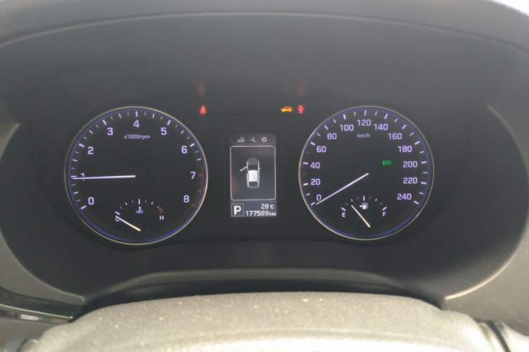 Used Hyundai Mistra 2014 1.8L Automatic Smart GLS Instrument Cluster
