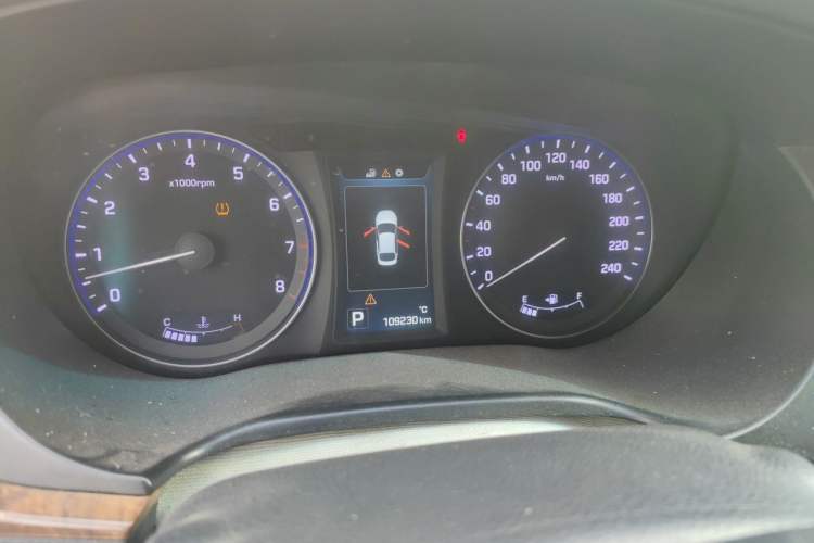 Used Hyundai Mistra 2014 1.8L Automatic Deluxe DLX Model Instrument Cluster
