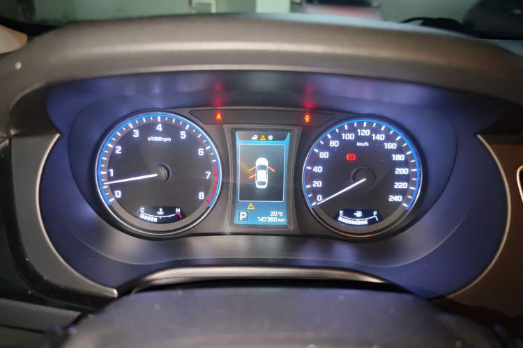 Used Hyundai Mistra 2014 1.8L Automatic Deluxe DLX Model Instrument Cluster