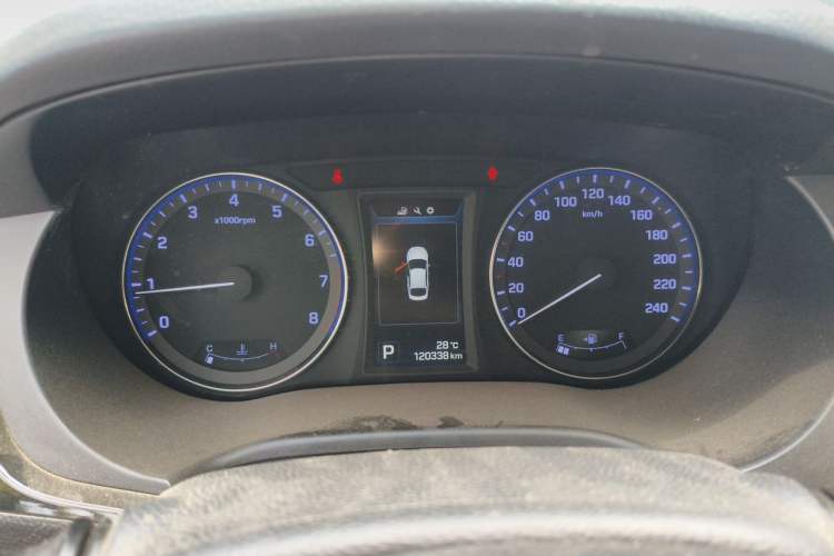 Used Hyundai Mistra 2014 1.8L Automatic Deluxe DLX Model Instrument Cluster