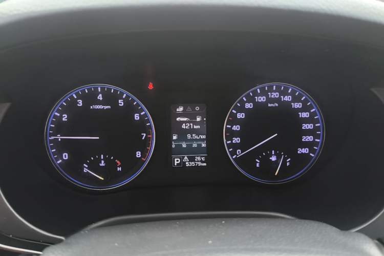 Used Hyundai Mistra 2014 1.8L Automatic Smart GLS Instrument Cluster