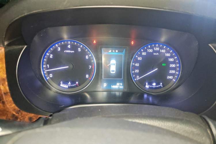 Used Hyundai Mistra 2014 1.8L Automatic Deluxe DLX Model Instrument Cluster