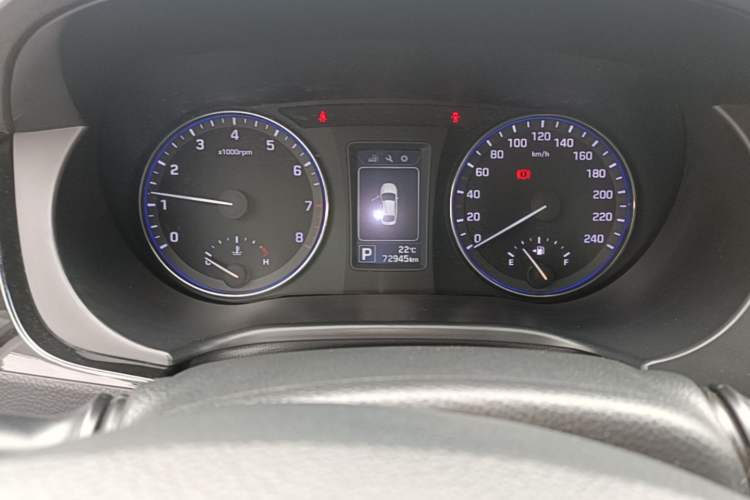 Used Hyundai Mistra 2014 1.8L Automatic Smart GLS Instrument Cluster