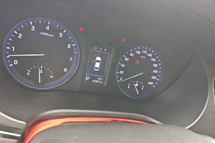 Used Hyundai Mistra 2014 1.8L Automatic Smart GLS Instrument Cluster