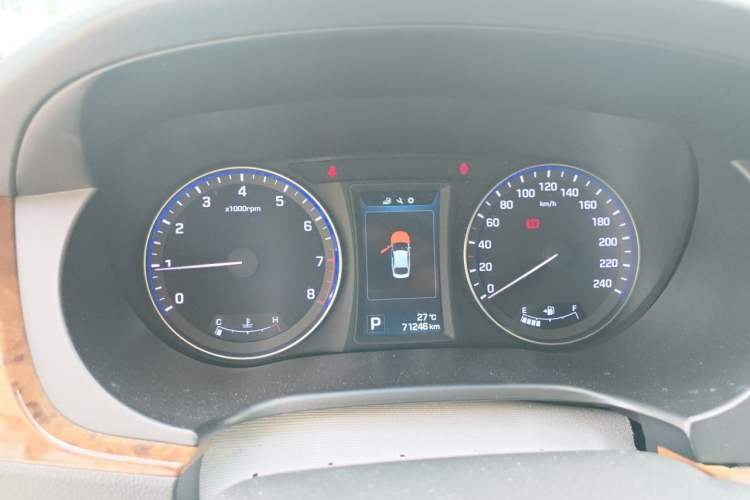 Used Hyundai Mistra 2014 1.8L Automatic Deluxe DLX Model Instrument Cluster