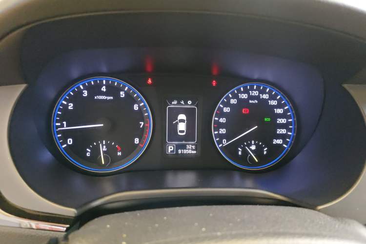 Used Hyundai Mistra 2014 1.8L Automatic Smart GLS Instrument Cluster