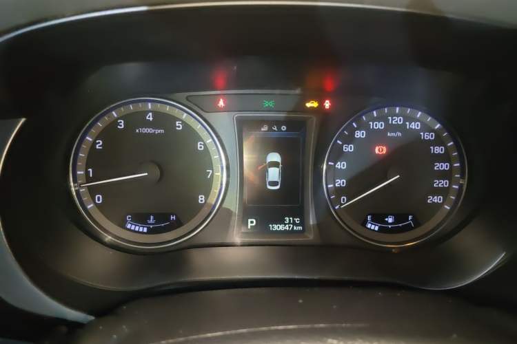 Used Hyundai Mistra 2014 1.8L Automatic Deluxe DLX Model Instrument Cluster
