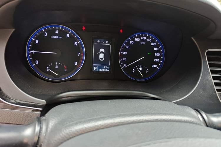 Used Hyundai Mistra 2014 1.8L Automatic Smart GLS Instrument Cluster