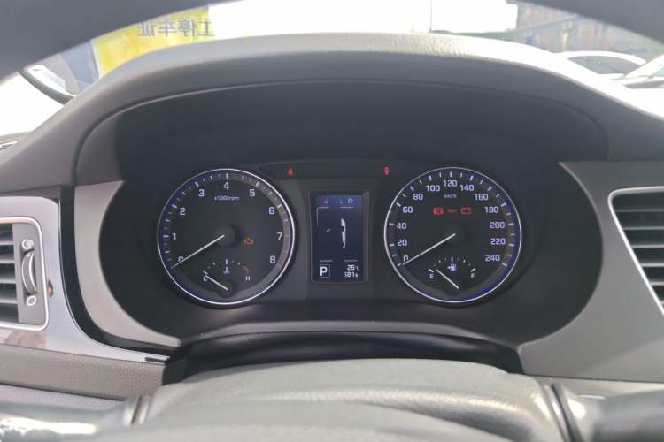 Used Hyundai Mistra 2014 1.8L Automatic Smart GLS Instrument Cluster
