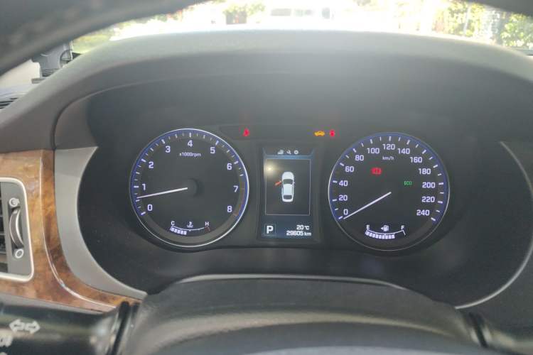 Used Hyundai Mistra 2014 1.8L Automatic Deluxe DLX Model Instrument Cluster