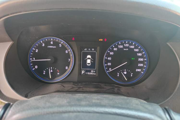 Used Hyundai Mistra 2014 1.8L Automatic Smart GLS Instrument Cluster