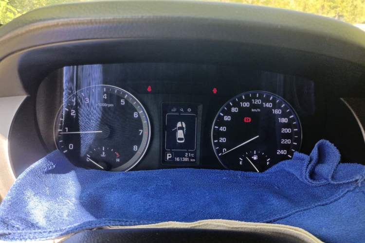 Used Hyundai Mistra 2014 1.8L Automatic Smart GLS Instrument Cluster