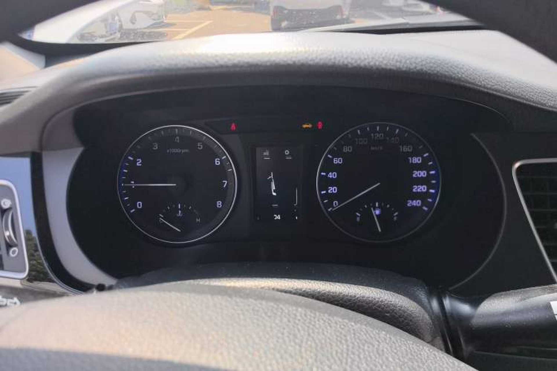 Used Hyundai Mistra 2014 1.8L Automatic Smart GLS Instrument Cluster