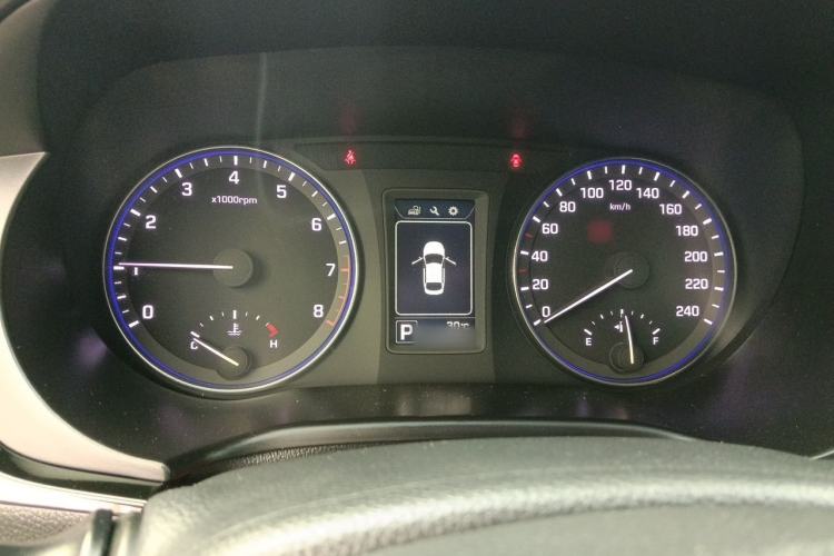 Used Hyundai Mistra 2014 1.8L Automatic Smart GLS Instrument Cluster