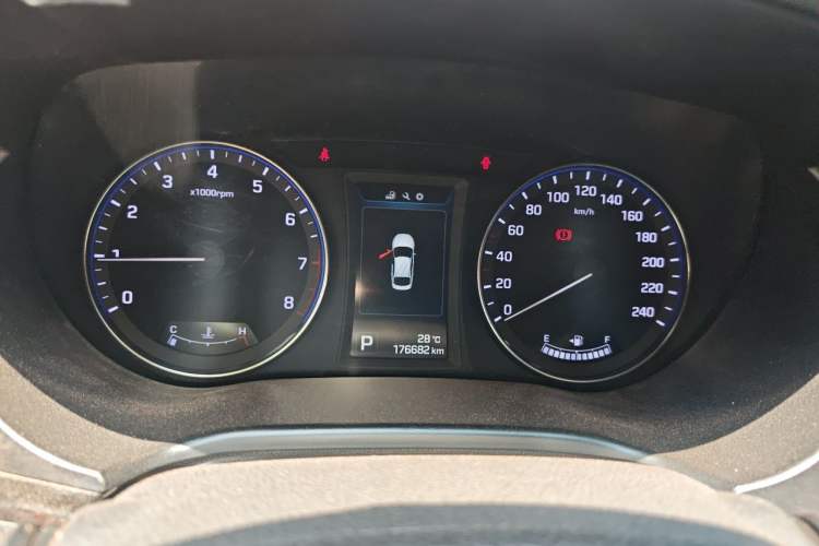 Used Hyundai Mistra 2014 1.8L Automatic Deluxe DLX Model Instrument Cluster